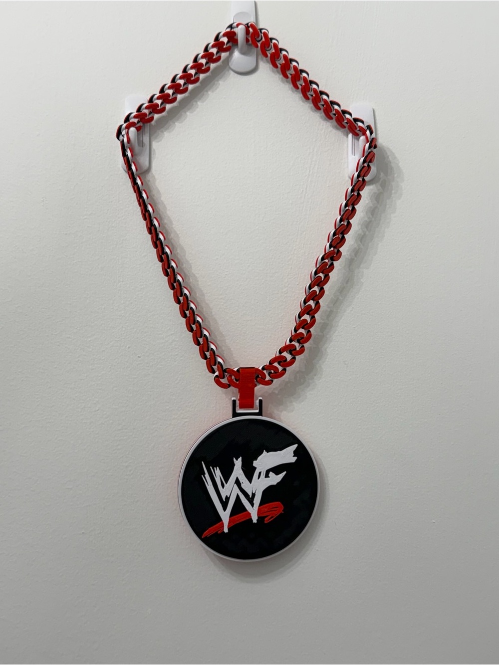 WWF Chain - Picture 3 of 3